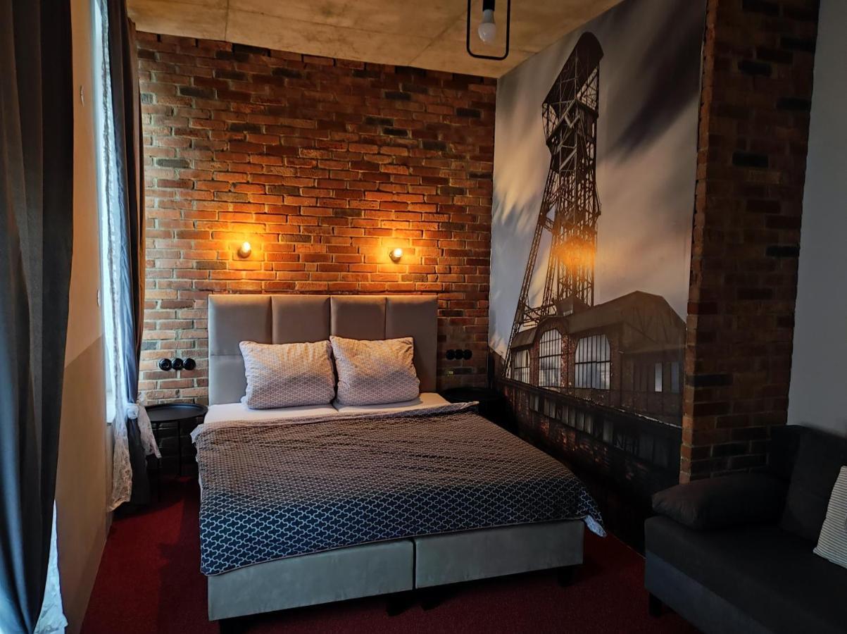 Apartmany U Basty Hlucin Екстер'єр фото